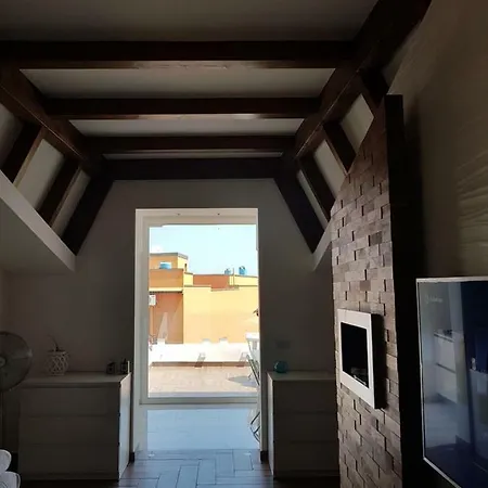 Casa Lady